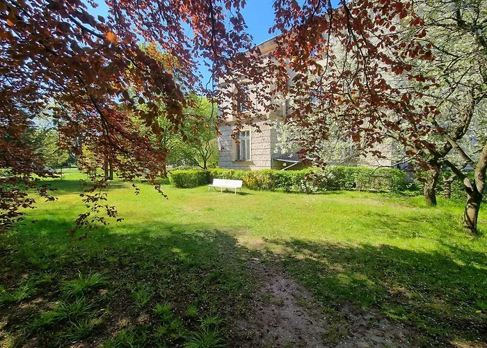 Апартаменти Euro24 Akacja - 2 Pokoje, 2 Antresole - Centrum, Blisko Plazy, Prywatny Parking