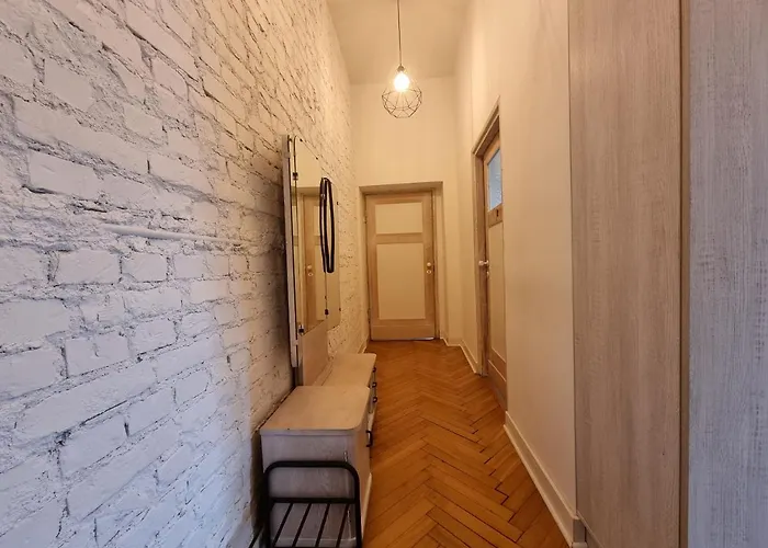 Apartment Euro24 Akacja - 2 Pokoje, 2 Antresole - Centrum, Blisko Plazy, Prywatny Parking *