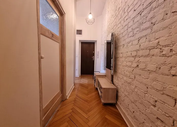 Apartmán Euro24 Akacja - 2 Pokoje, 2 Antresole - Centrum, Blisko Plazy, Prywatny Parking *